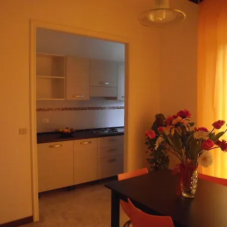 Aparthotel Bike And Breakfast Pietra Ligure