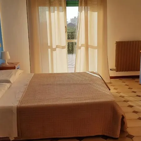 Bike And Breakfast Aparthotel Pietra Ligure
